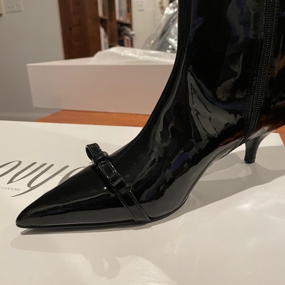 Ovyé by Cristina Lucchi- brand new in box, US 8 - Picture 4 of 5